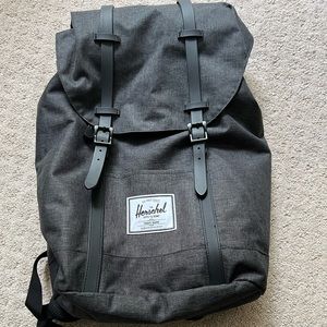 Herschel Retreat Backpack | Mid-Volume